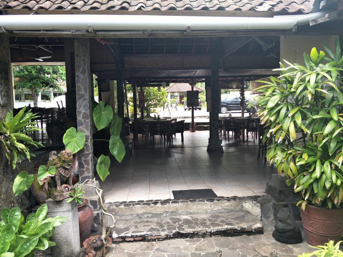 Temple Cafe & Cottages Кандидаса Екстер'єр фото